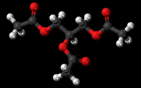 Ball-and-stick model of the triacetin molecule: glycerol carrying three acetate groups