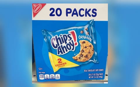 A 20-pack box of Chips Ahoy! Original chocolate chip cookies with the OU-D kosher mark