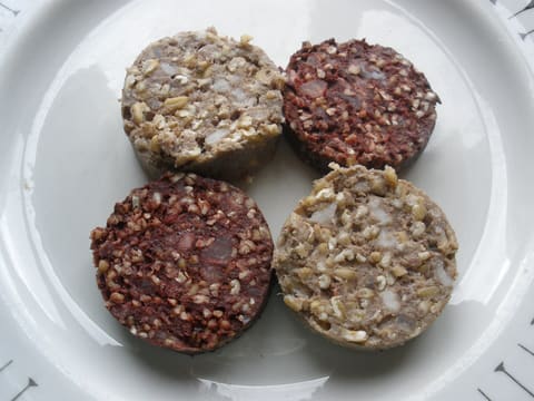 Sliced white pudding