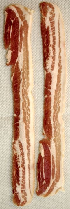 Raw streaky bacon rashers
