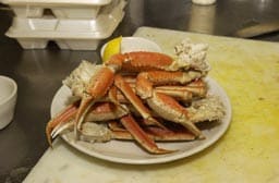 Cooked crab legs